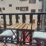 Casa Bihotz - Bonito Y Centrico Apartamento Con Garaje En Sallent
