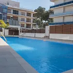 Hauzify I Apartaments Coral