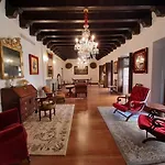 Casa Palacio Morla y Melgarejo