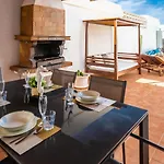 Villa Malasia Playa Blanca