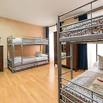 Great Apartment Near Plaza Mayor Large Groups