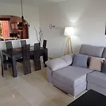 2111-Beautiful Groundfloor With Garden Sea View