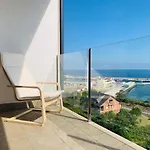 Apartamentos Lamarosa - Delux -Parking-
