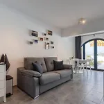 Patalavaca 3110 – gran terraza al oeste con vistas al mar
