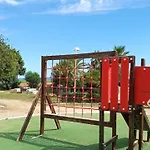 Bonito apartamento en Marina D\'or [1ra línea de playa]