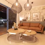 Villalia Calista