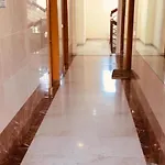 Lux Apartm Beauvivir