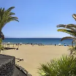 Tagoror 2 - Great Location Beach Apartment