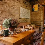 Casas De Outeiro