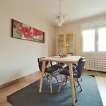 Una Ventana Al Naranco