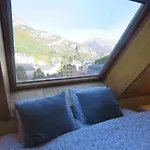 Atico Duplex Reformado Con Vistas A La Montana