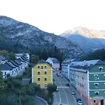 Atico Duplex Reformado Con Vistas A La Montana
