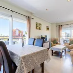 New Lux Apartmarina