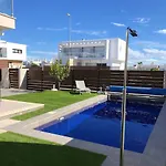 Elegant House With Pool In Vistabella