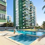 Bonito apartamento en la playa