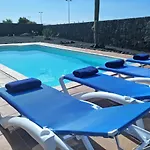Villa Ana