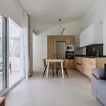 Agradable Casa Con Patio Interior.