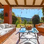 Casa Flores con Piscina interior climatizada