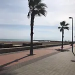 Precioso adosado con parking a 100 metros de la playa