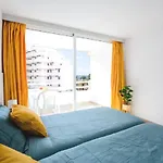 319 Modern Accommodation,Sea View, Wi Fi And Pool