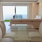 Luxurious Apartment In The Heart Of Puerto Banus