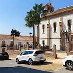 Axarquia, Malaga. Casa Lucia En El Pueblo De Periana