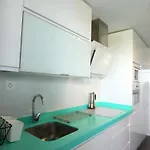 Princés, Frente al rio.