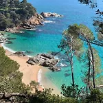 Seahomes Vacations, Beach&Pool, In Fenals Beach