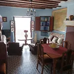 Magnífica casa de pueblo con todas las comodidades