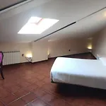 La Posada De La Magistral
