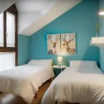 Casa Con Jardin En Hecho