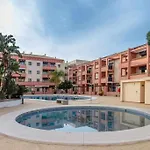 Apartamento 303 junto a la playa piscina y parking