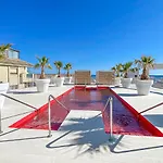 Amazing Sea Views - The Wave, Brand New Apartment