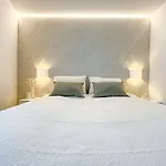 Amazing Sea Views - The Wave, Brand New Apartment
