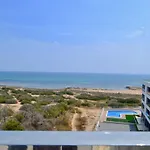 Amazing Apartment 50 M From The Beach