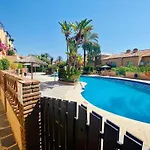 Oasis Apartment