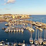 Sunny-Harbour