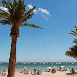 Casa con piscina cerca de la playa (10min)