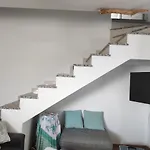 Laylas Beach Art House