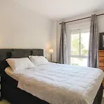 Awesome Apartment In Alfaz Del Pi With Kitchen