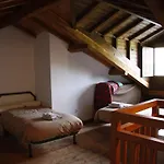 Alojamientos Serra Da Lastra