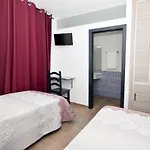 Hostal Maria Jose
