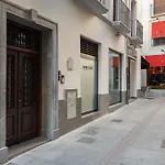 Puerta Real Centro Apartment