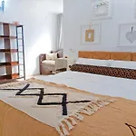 Casa Bakara