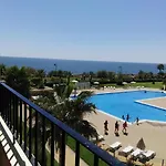 Residencial Los Cisnes primera linea playa Isla Canela