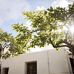 Casa rural Can Rotes con jardin y barbacoa
