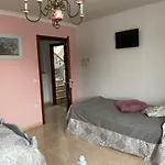 Hostel Arenos