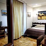 Hotel Residencia Castellano I