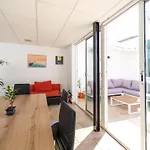 Un Lugar House - Coliving