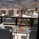 Los Gigantes holiday
